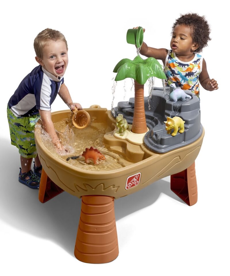 Dinosauruste vesilaud lastele õues mängimiseks