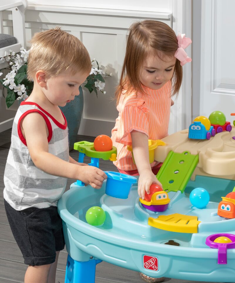 Lastele mõeldud veemängude laud