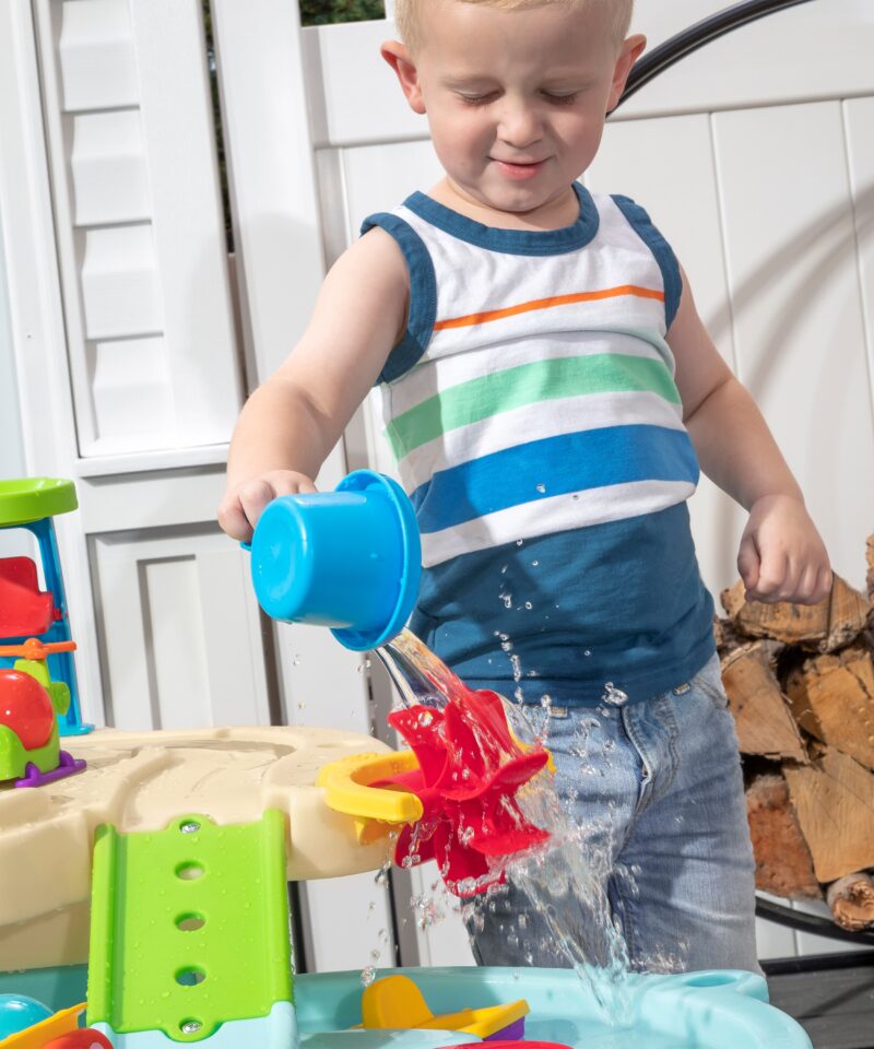 Veemängudega seikluslik mängulaud