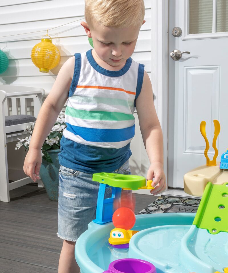 Veemängudega seikluslik mängulaud