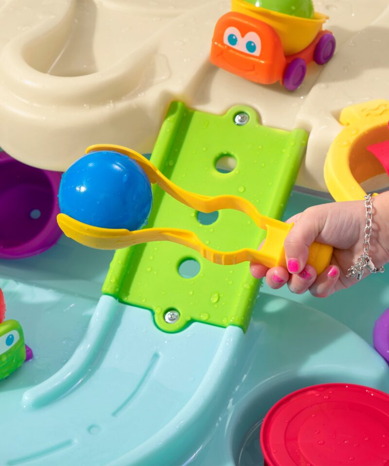 Veemängudega seikluslik mängulaud