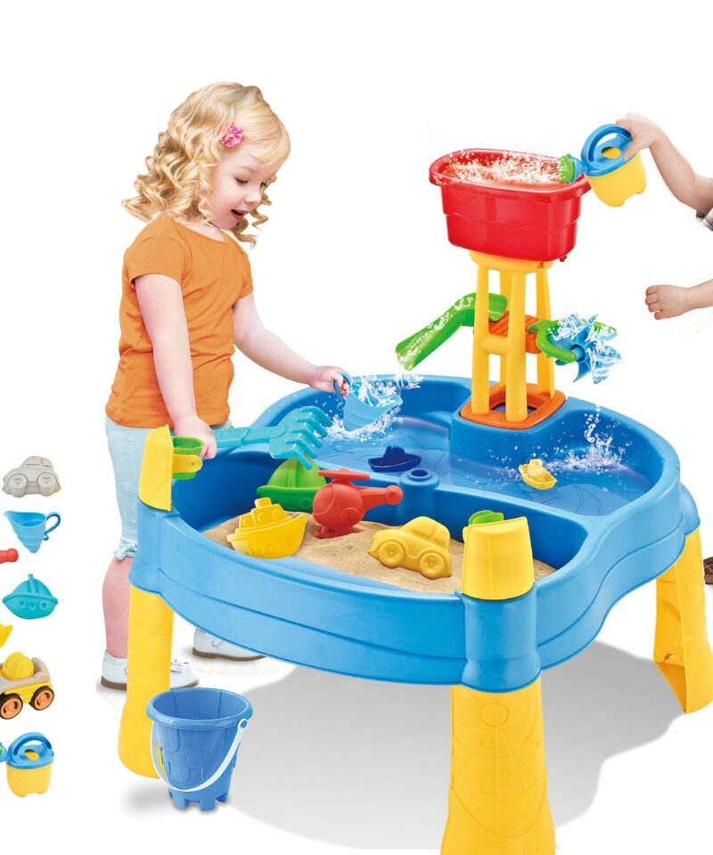 Lastele mõeldud veemäng ja liivakast