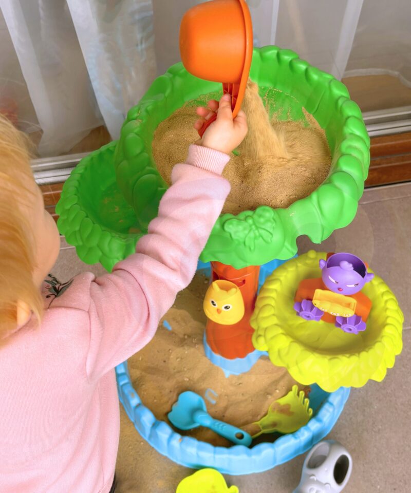 Mitmekülgne mängulaud õue ja tuppa