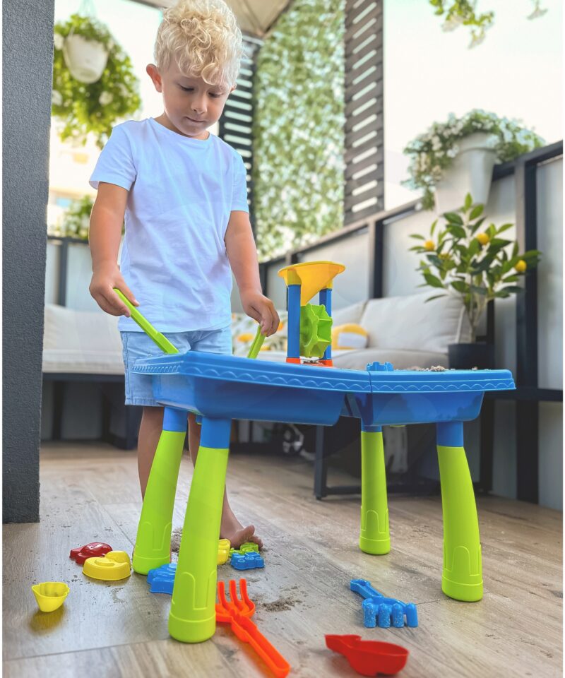 Kaks-ühes veelaud ja liivakast