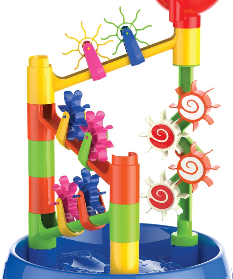 Veemängude laud arendab laste loovust