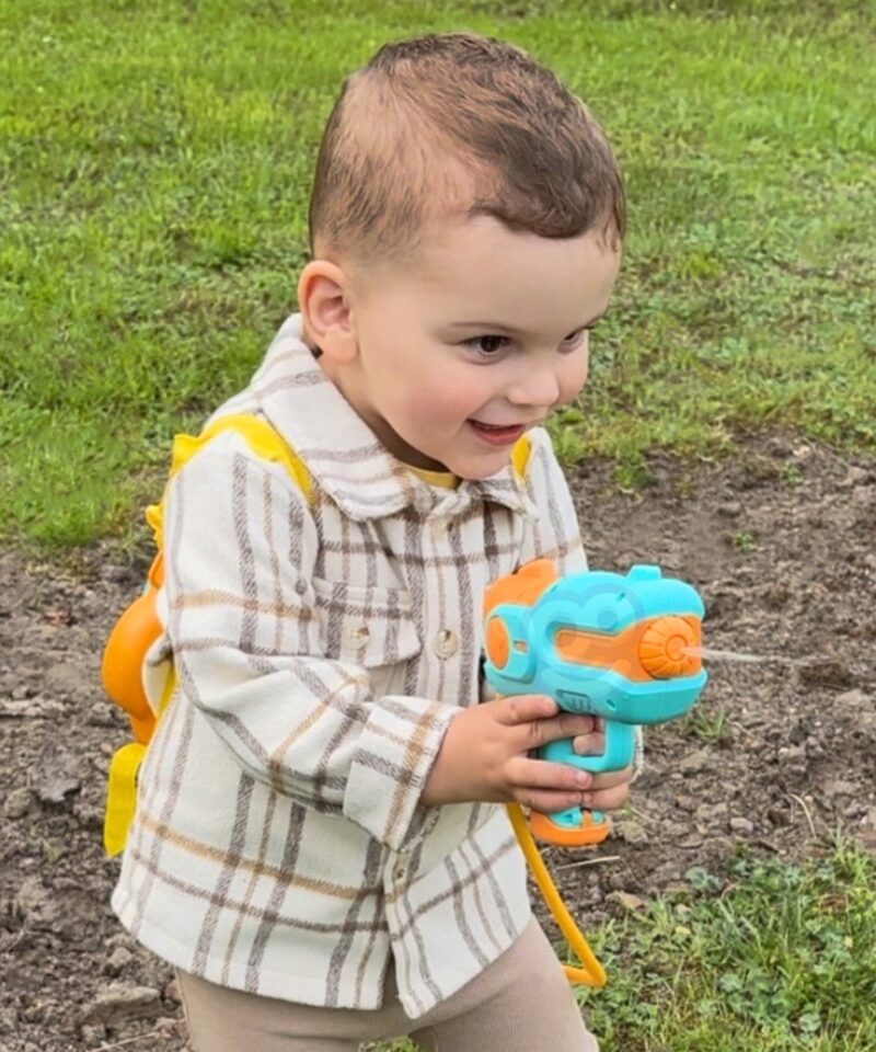 Värvikas veeprits mängimiseks