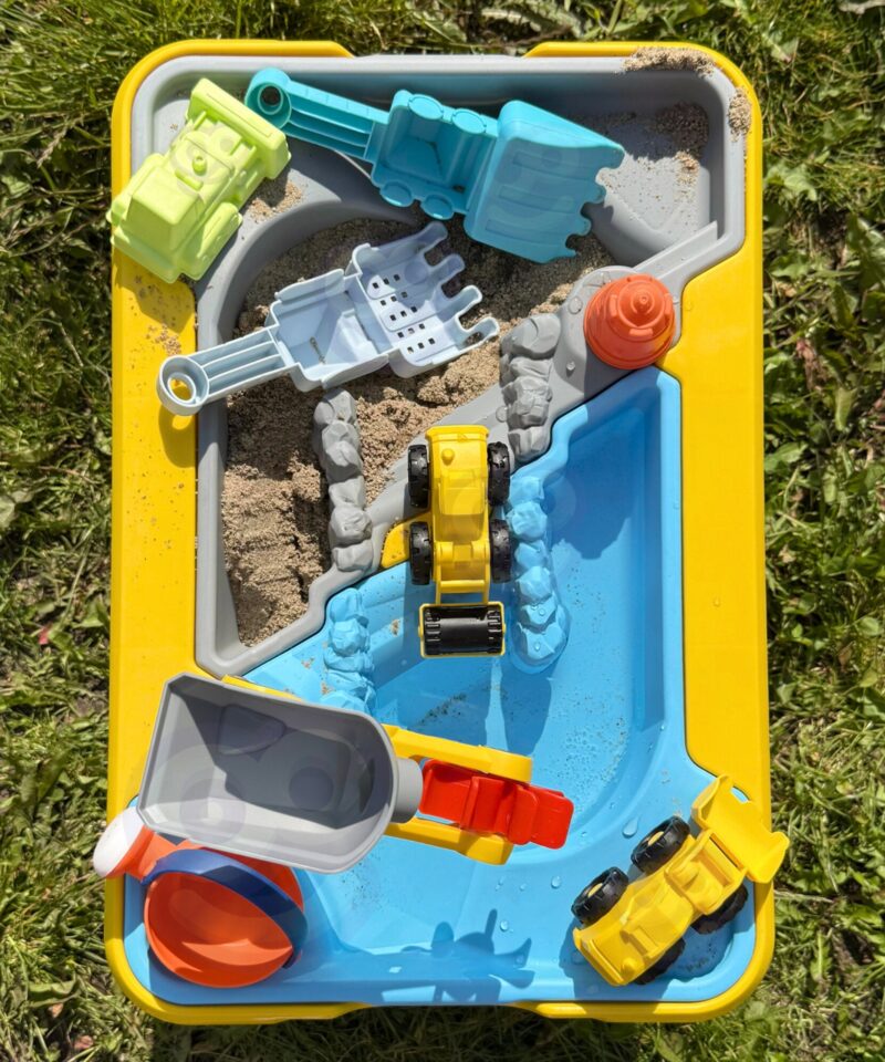 Värviline ja vastupidav veemängulaud