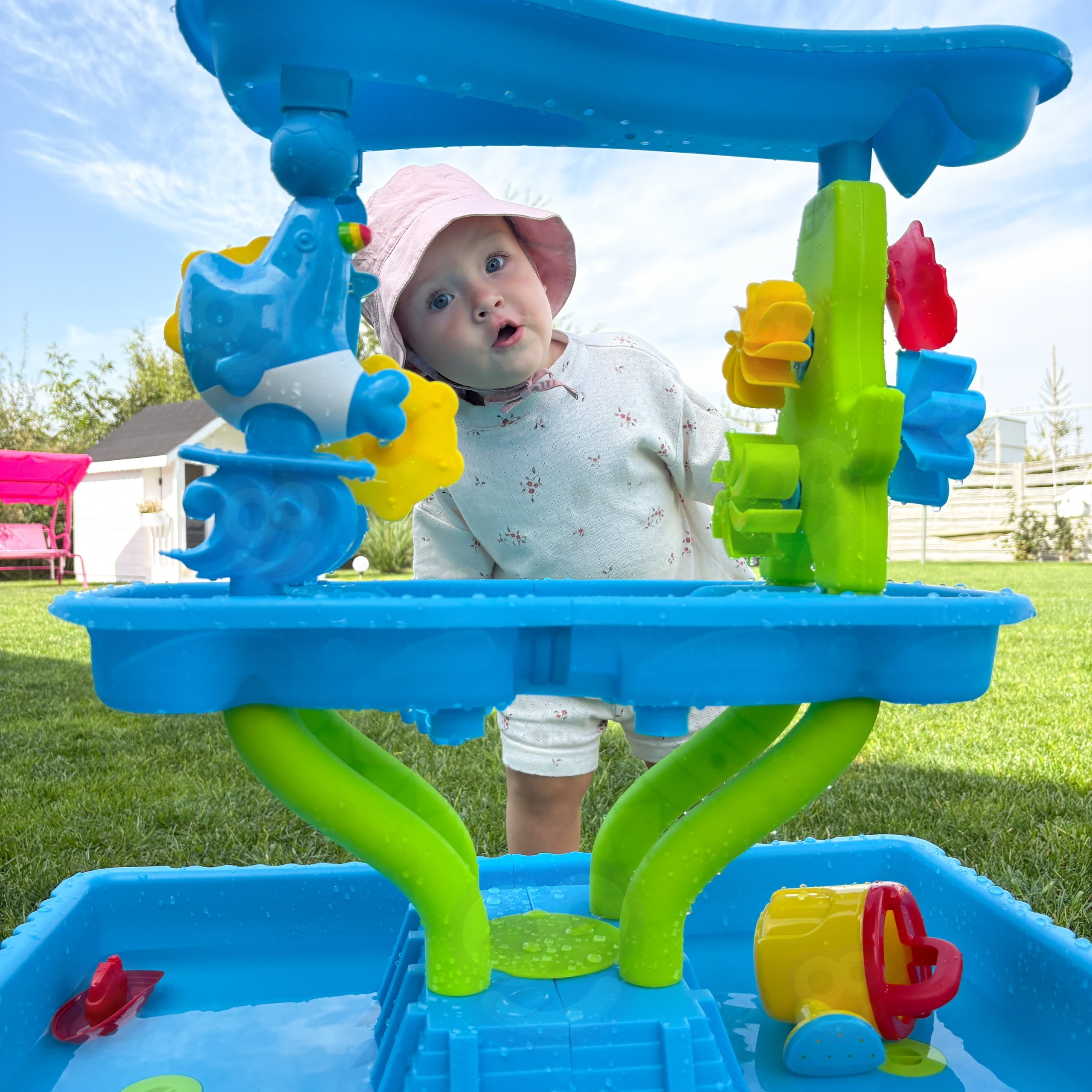 Mängulaud lastele veeseikluste jaoks