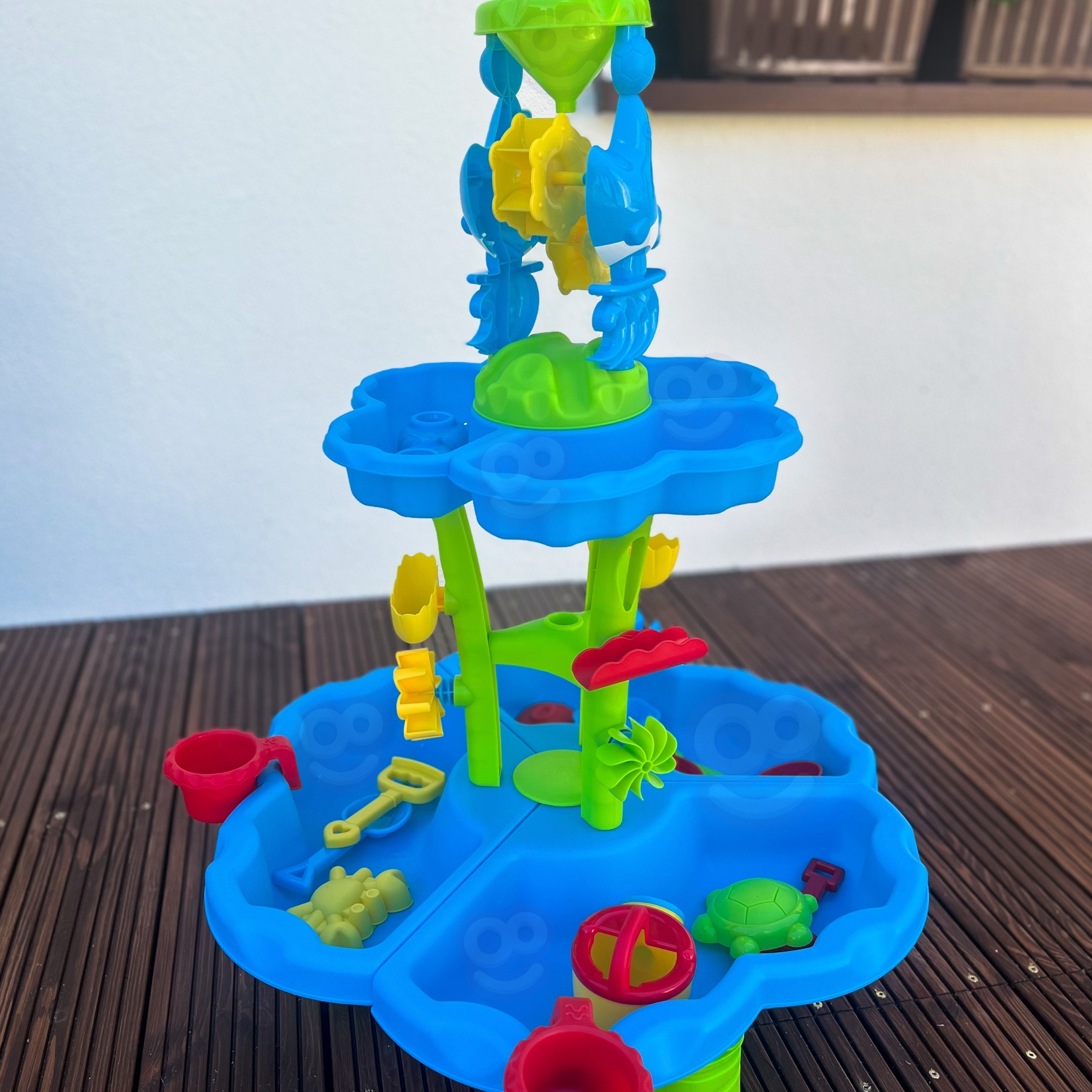 Veemängulaud koos liivakastiga