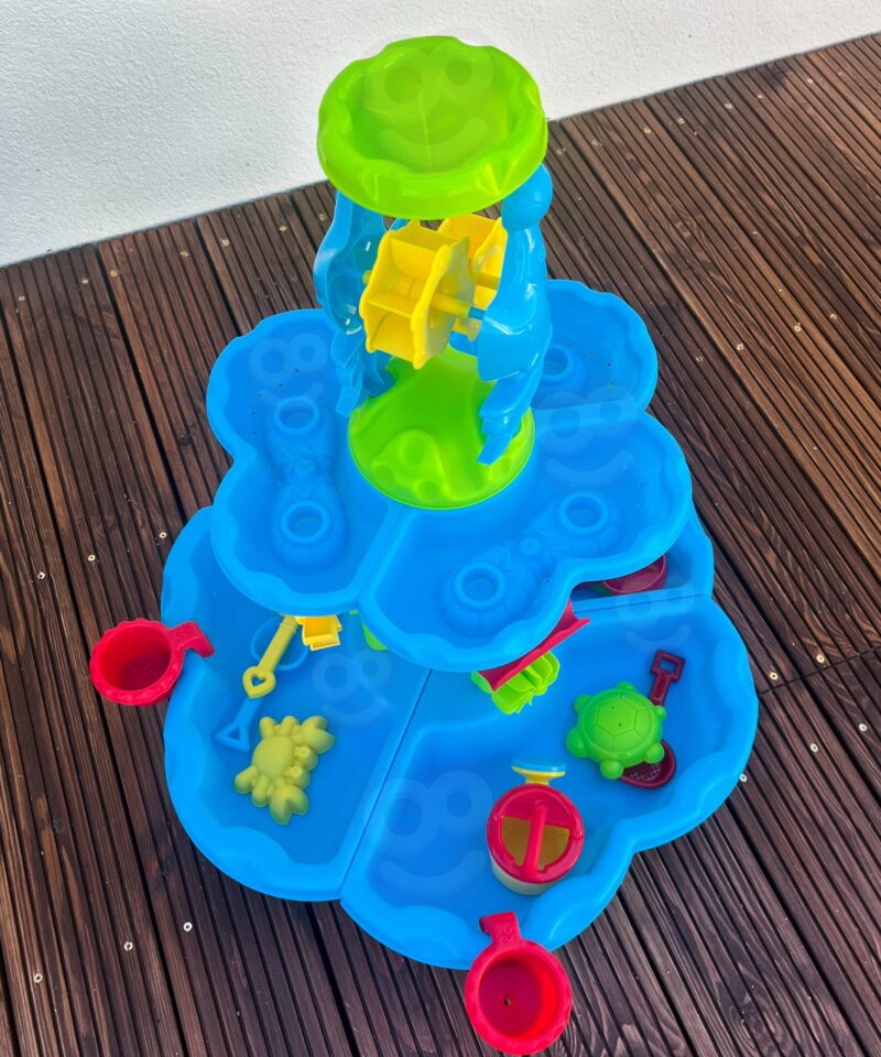 Veefontaan ja liivakunst