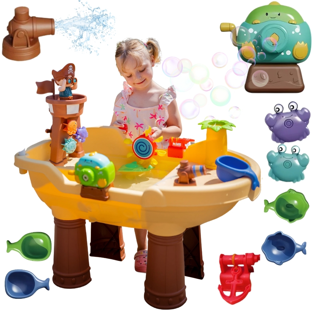 Laste mängulaud veesõidukiga piraaditeemal