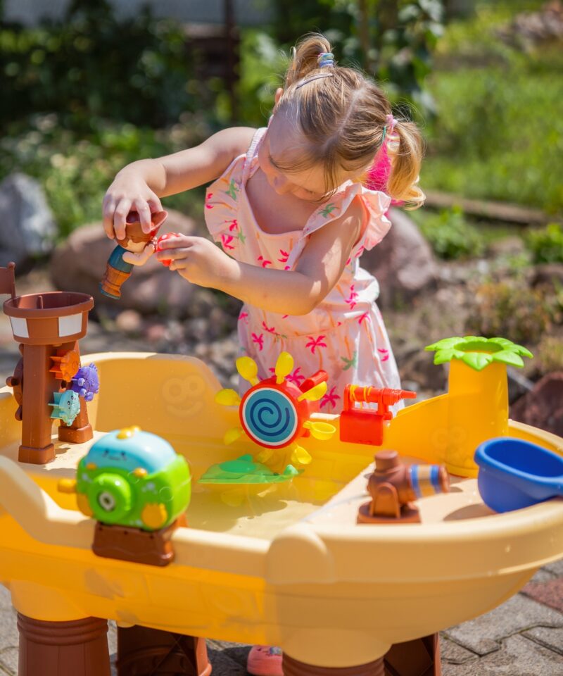 Piraadiseikluste mängulaud veemängudeks