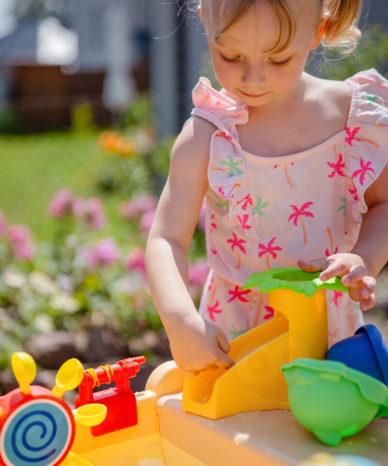 Mitme lapsele sobiv veemängulaud