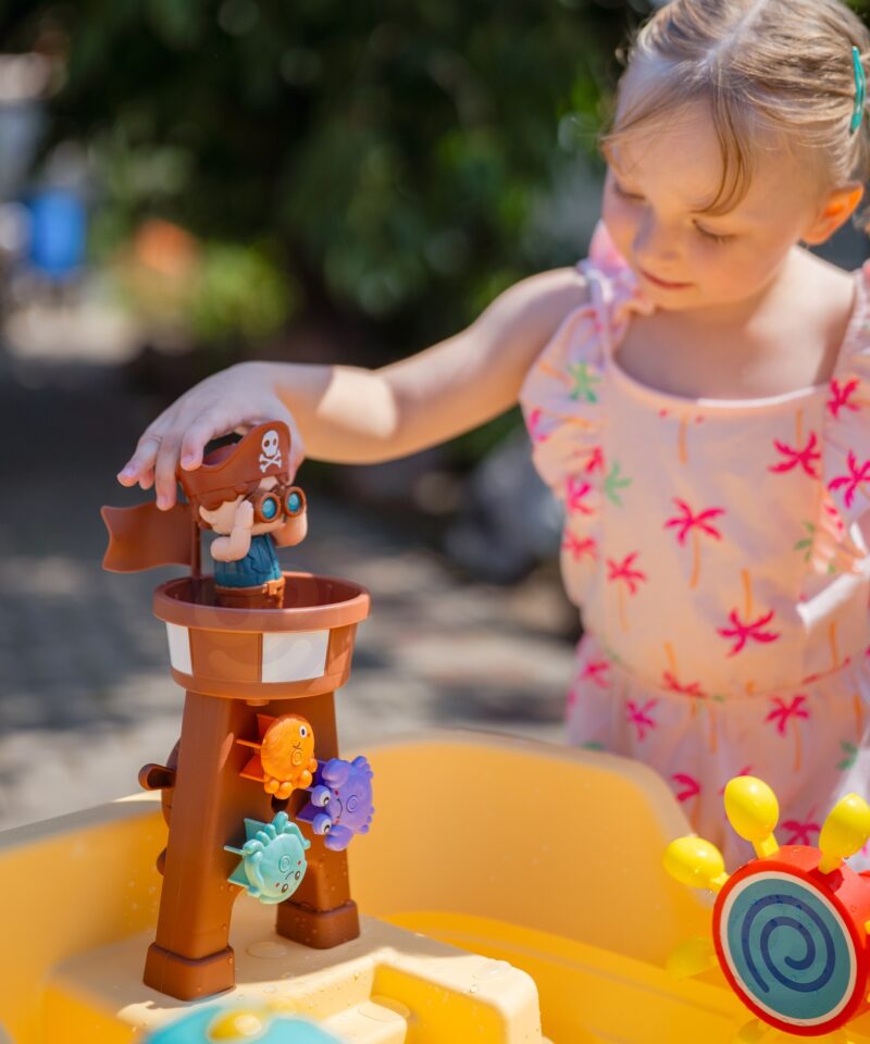 Loovust arendav veemängulaud