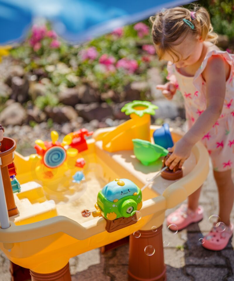 Loovust arendav veemängulaud