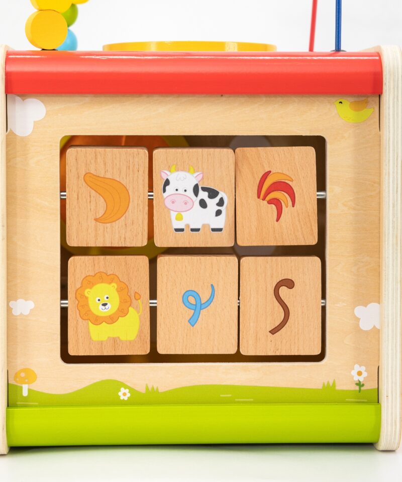 Hariv mängukuubik puidust