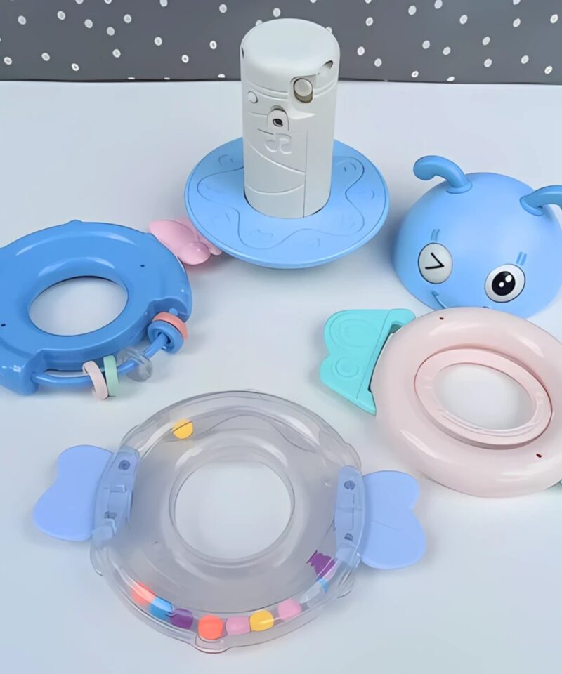 Arendav mänguasi beebi meelte stimuleerimiseks