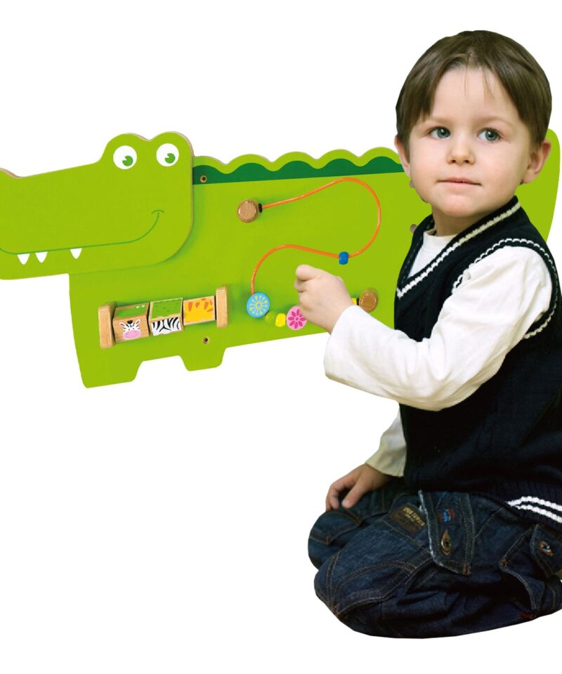 Kolm labürinti erinevate kujunditega