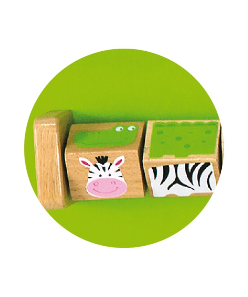 Kolm kuubikpuzzle loomade piltidega