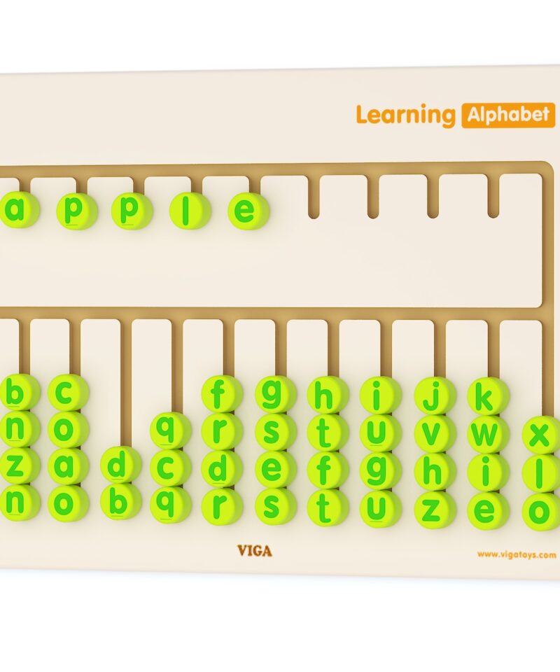 Puidust tähestikutahvel lastele mängimiseks