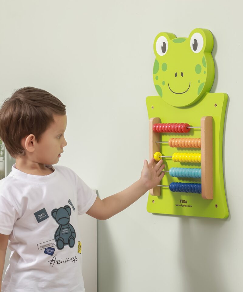 Kergesti seinale kinnitatav arvutustahvel