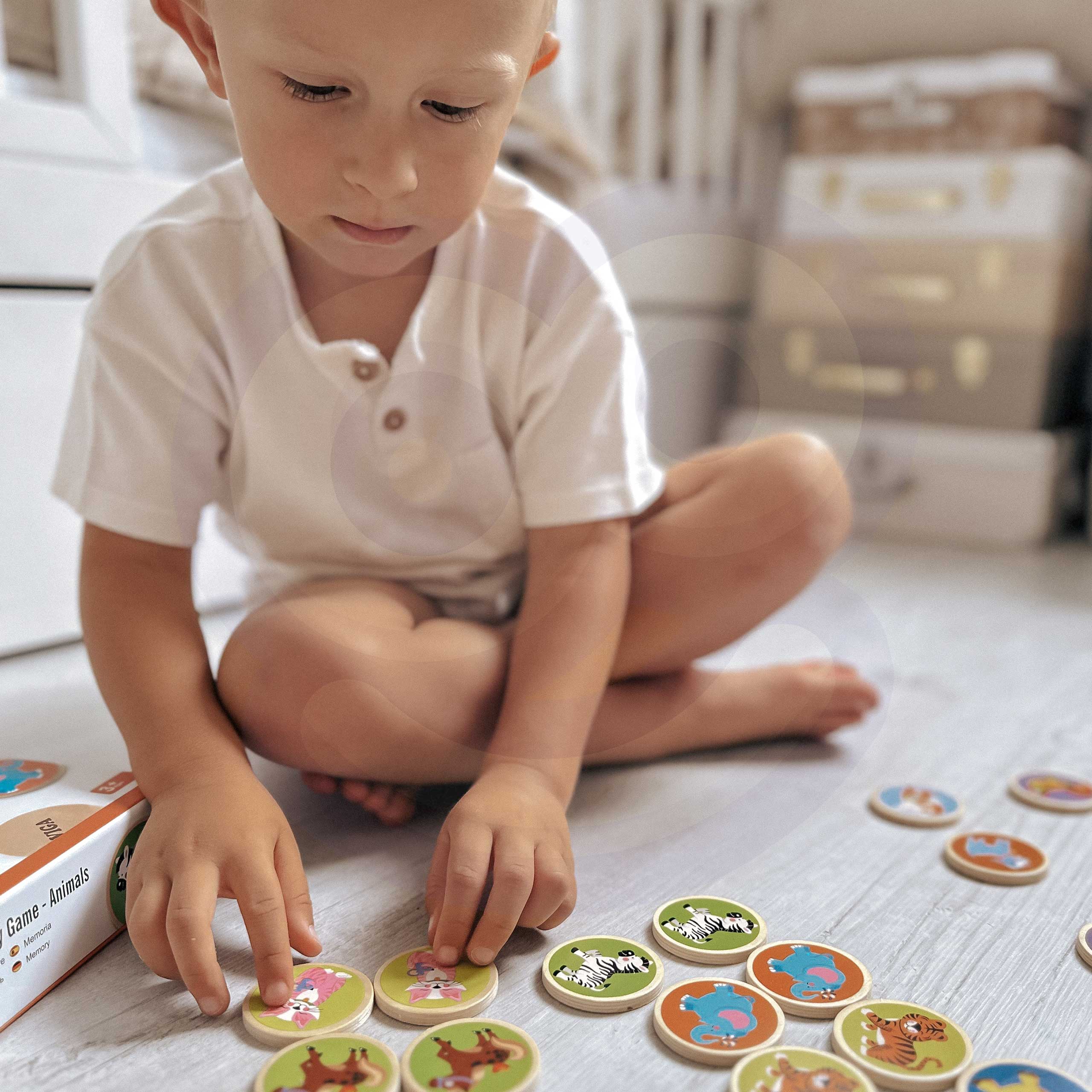 16 paari värvilisi loomapilte