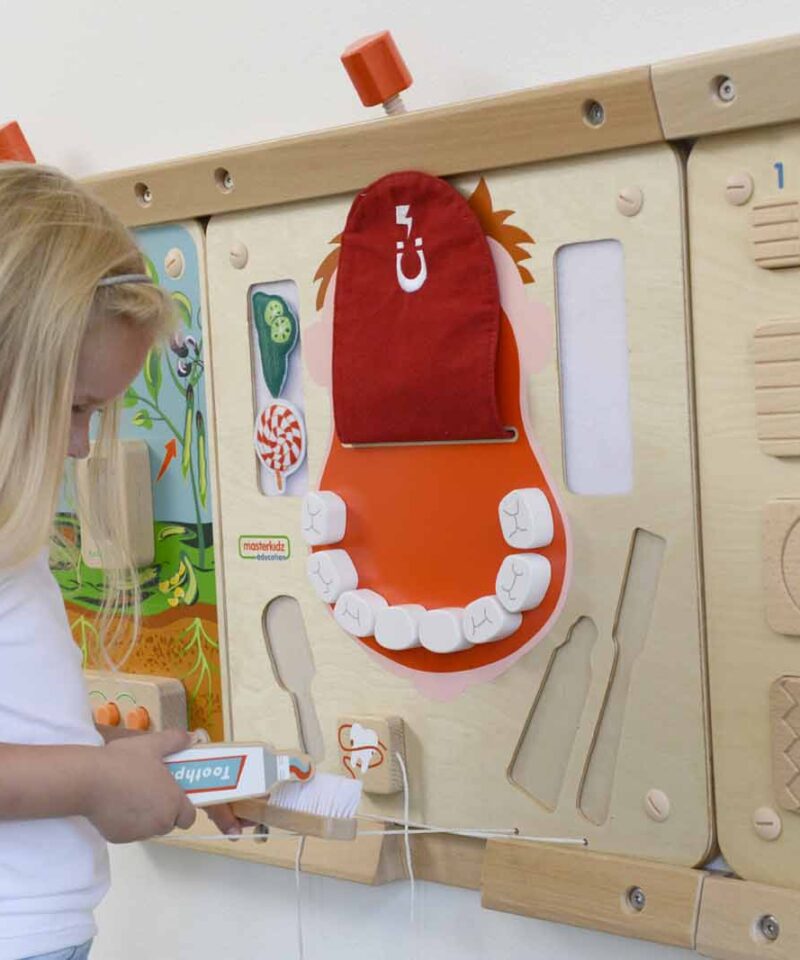 Interaktiivne õppetahvel hammaste pesemiseks