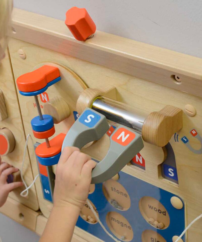 Magnetiline mängukomplekt teaduslikuks loovuseks