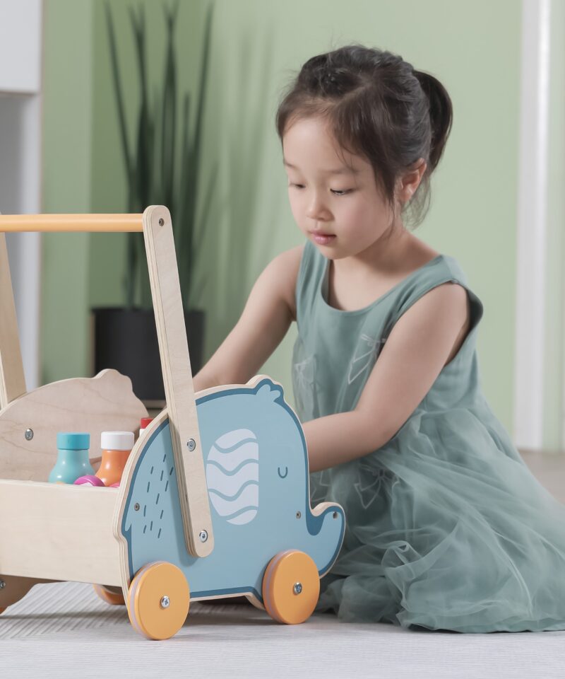 Turvaline jalutuskäru lastele