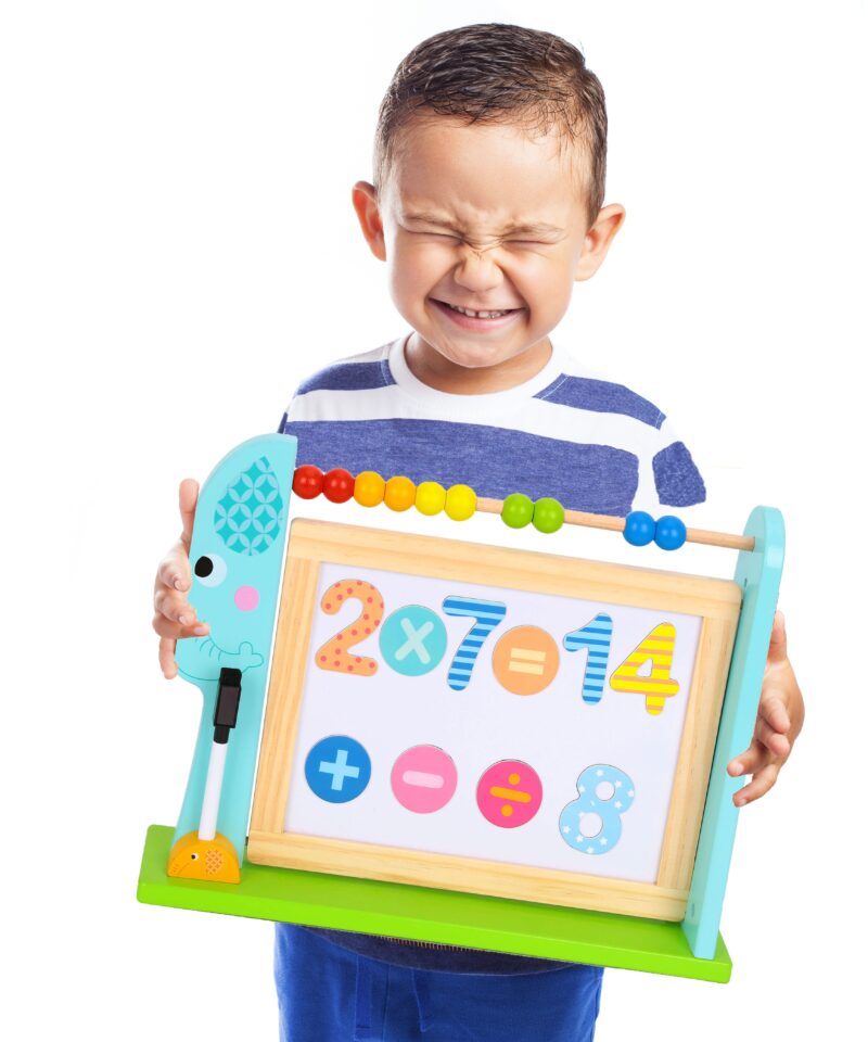 Magnettahvel lastele värviliste elementidega