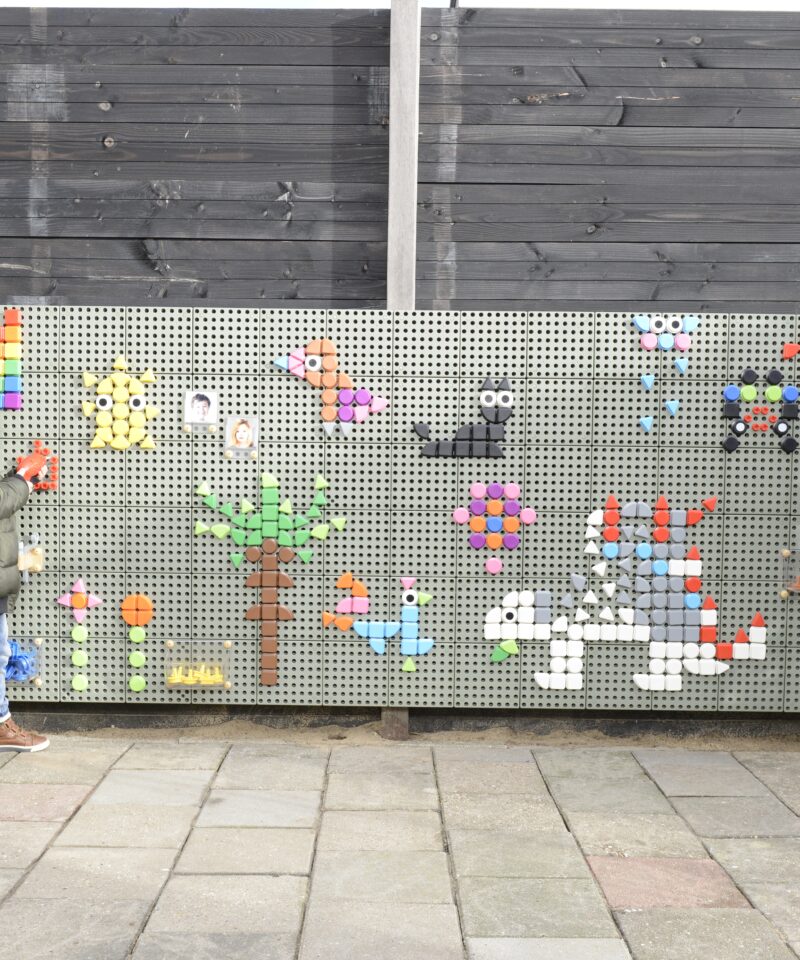 Loovust ja insenerioskusi arendav tahvel