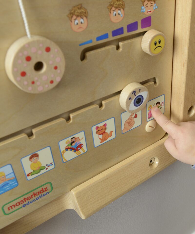 Emotsioonide tahvel visuaalseks õppimiseks