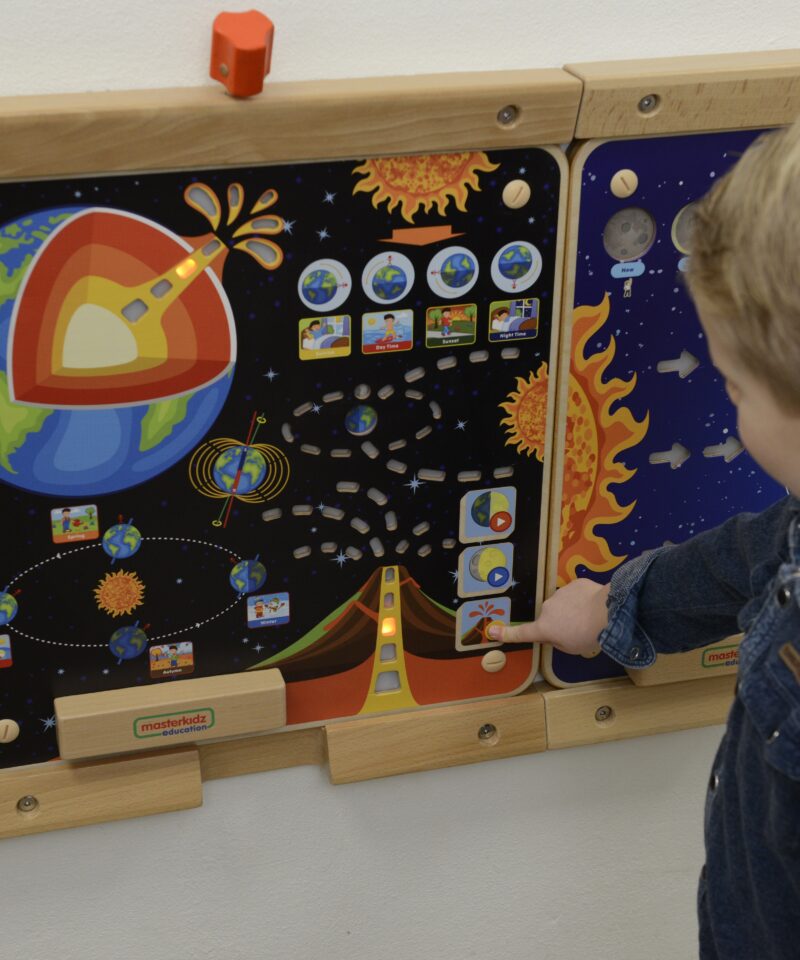 Õppemäng, mis selgitab päeva ja öö vaheldumist