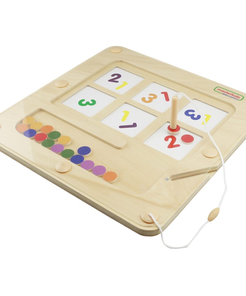 Magnetiline pulk ja värvilised kettad