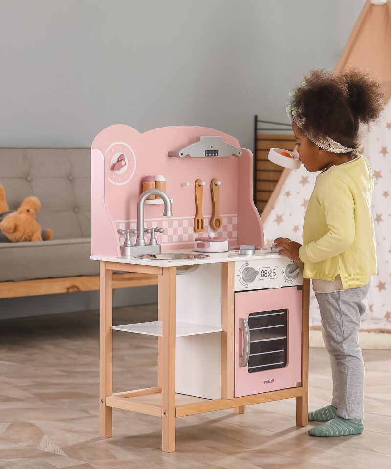 Realistlik mänguköök lastele