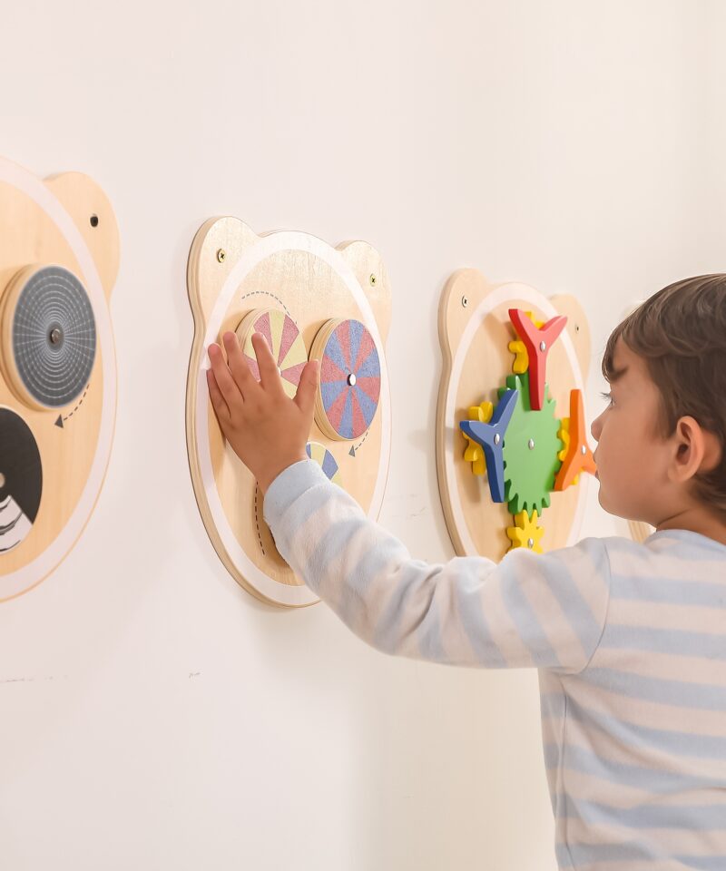 Montessori tahvel värvide õppimiseks