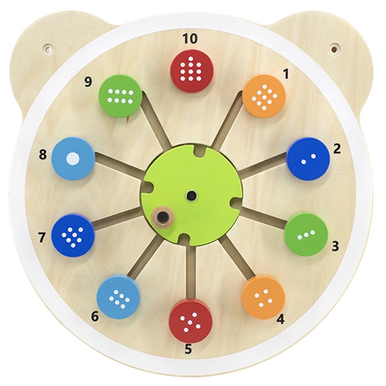 Puidust mängutahvel numbrite õppimiseks