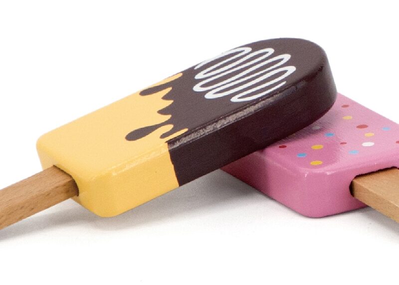 Loovust arendav jäätisekomplekt