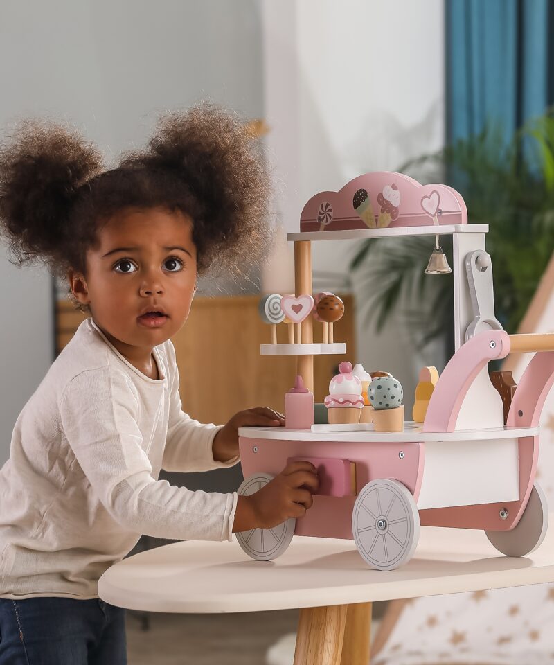 Lastele mõeldud kondiitri mängukomplekt