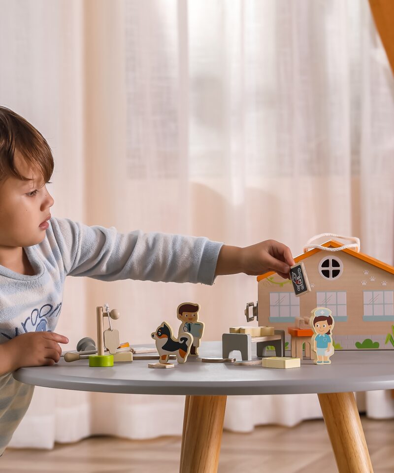 Kaasaskantav loomakliiniku mäng lastele