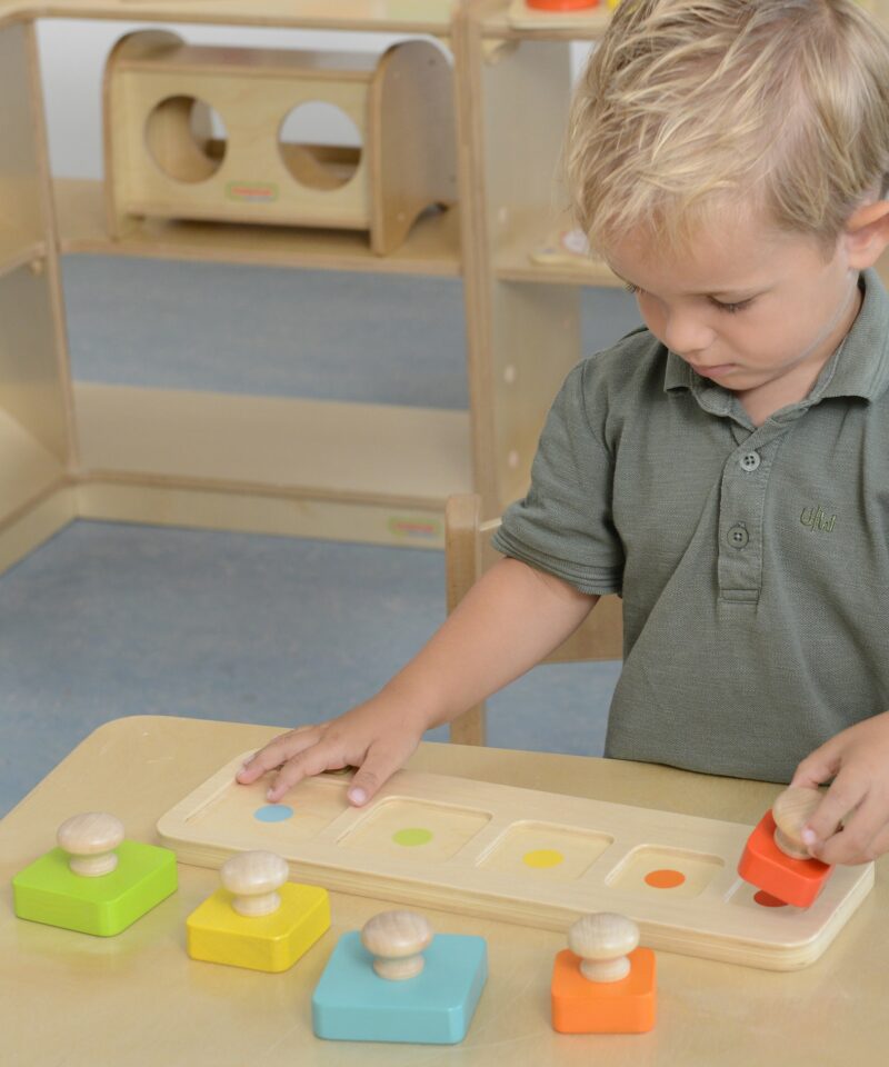 Kahepoolne puidust pusle