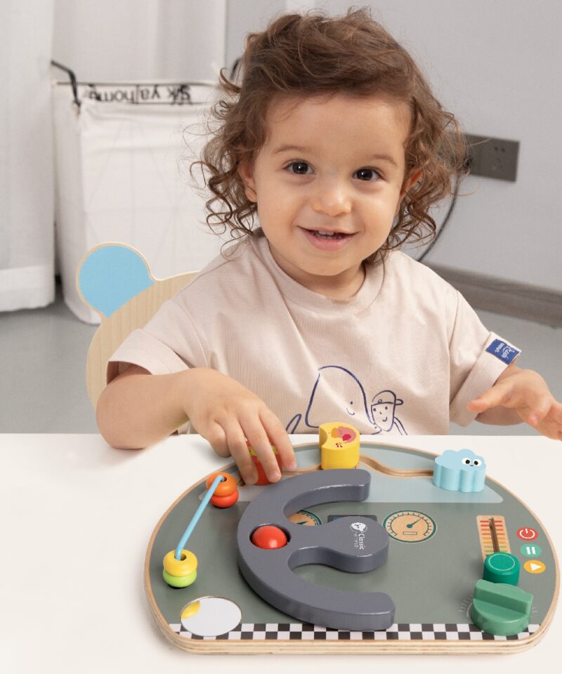 Lastele mõeldud loovust stimuleeriv tahvel