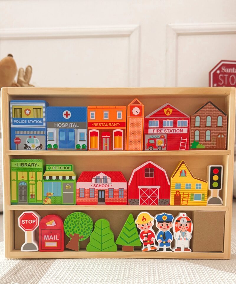 Linnamängu komplekt koos hoonetega