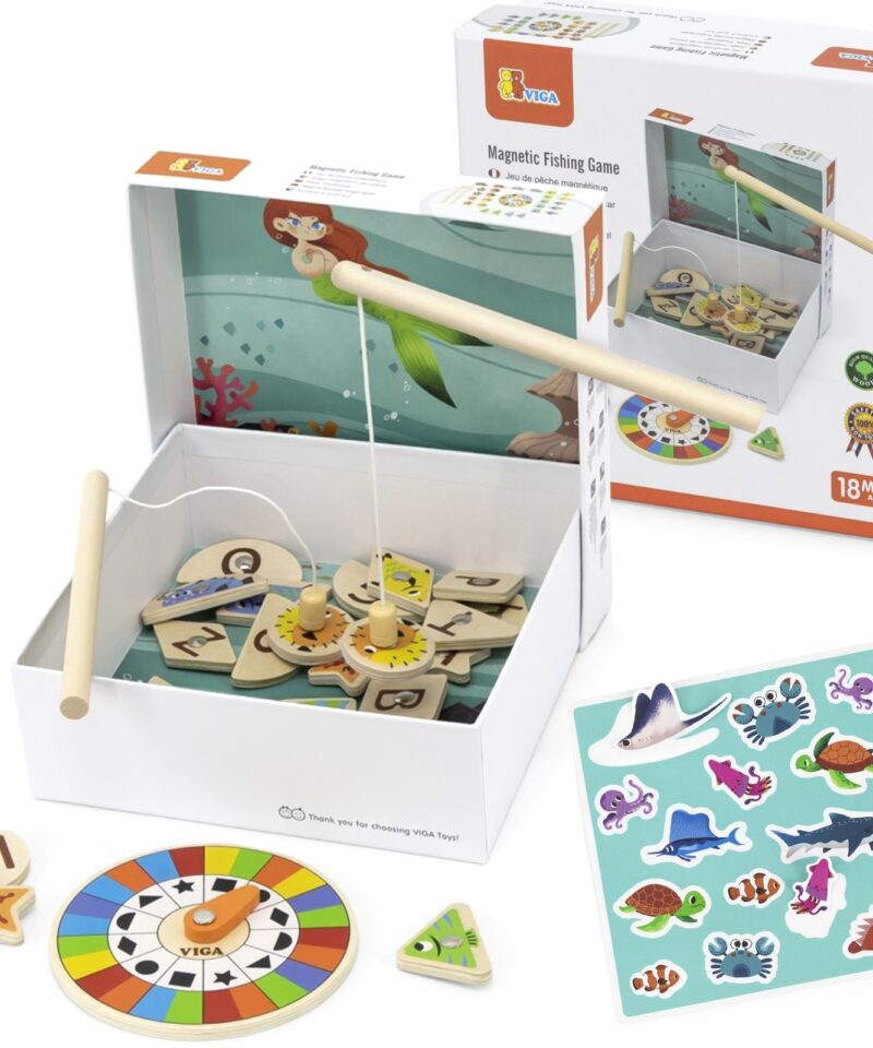 Lapsed mängivad magnetilise kalapüügimänguga