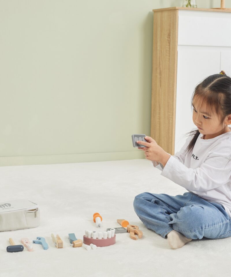 Kaasaskantav hambaarsti mängukomplekt