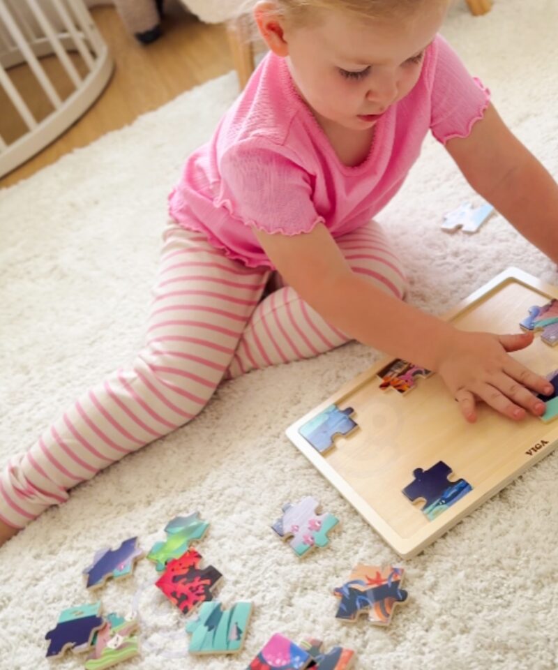 Arendav pusle mereteemaga