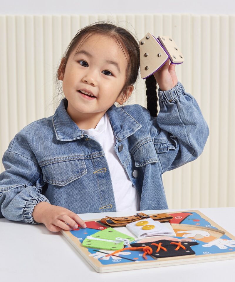 Õppetahvel erinevate kinnitustega