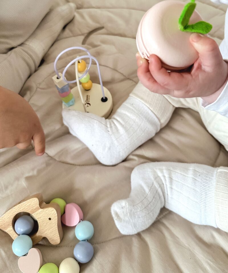 Pastelsed toonid väikestele kätele