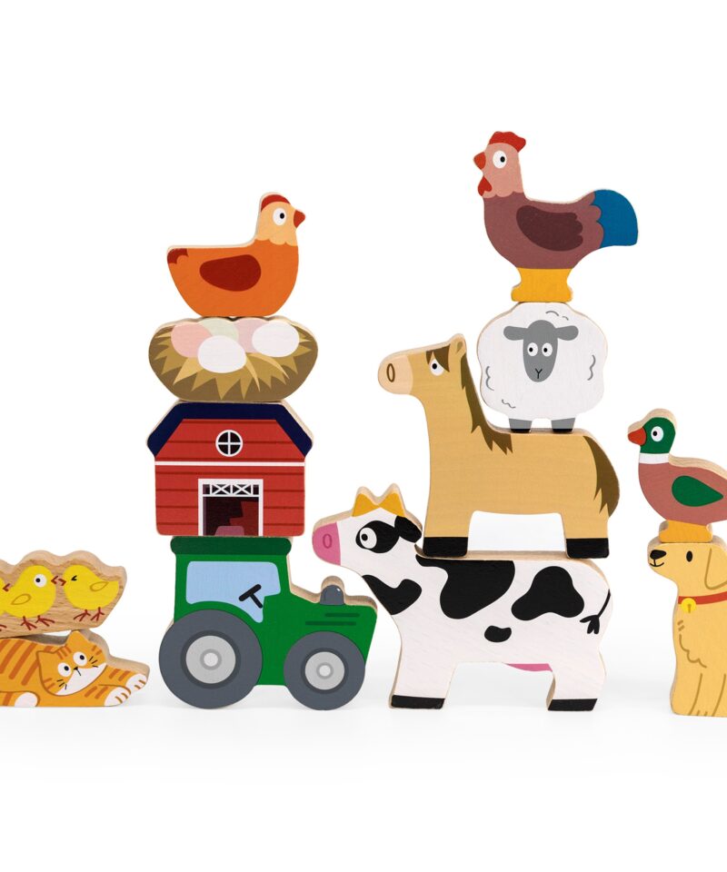 Värvikirevad puidust loomakujud