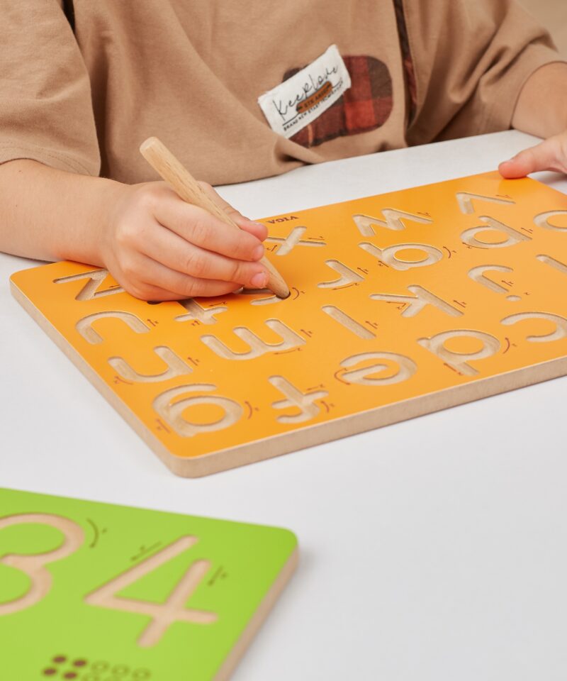 Mänguline kirjutamise õppimise vahend